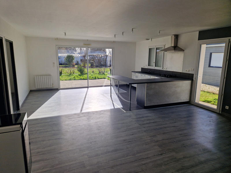 Maison - 80 m² - 3 pièces