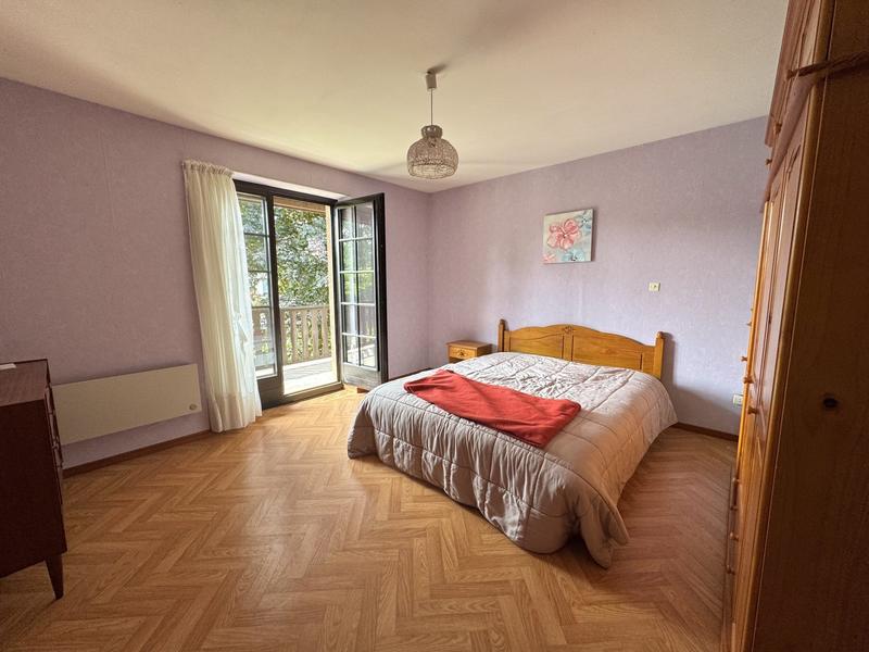 Maison - 136 m² - 6 pièces