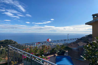 Maison - 145 m² - 5 pièces