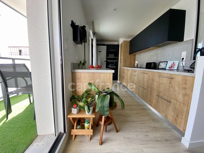 Appartement - 76 m² - 3 pièces