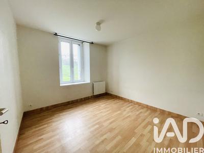 Maison - 83 m² - 4 pièces