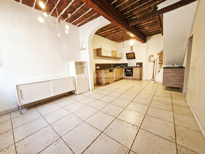 Maison - 102 m² - 4 pièces