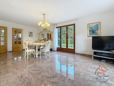 Maison - 175 m² - 5 pièces