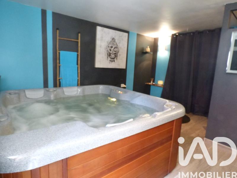 Ferme - 300 m² - 8 pièces