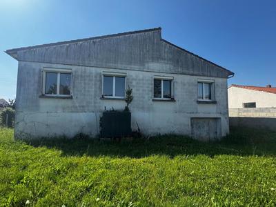 Maison traditionnelle - 110 m² - 6 pièces