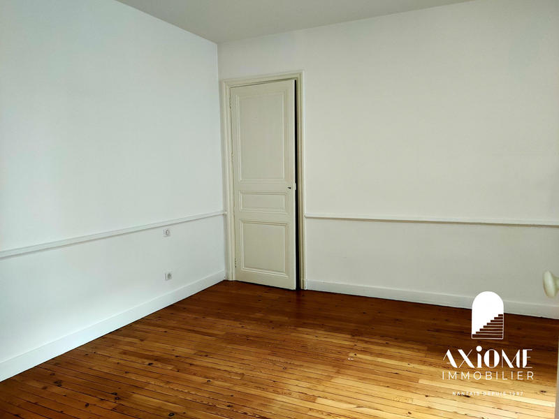 Appartement - 140 m² - 5 pièces
