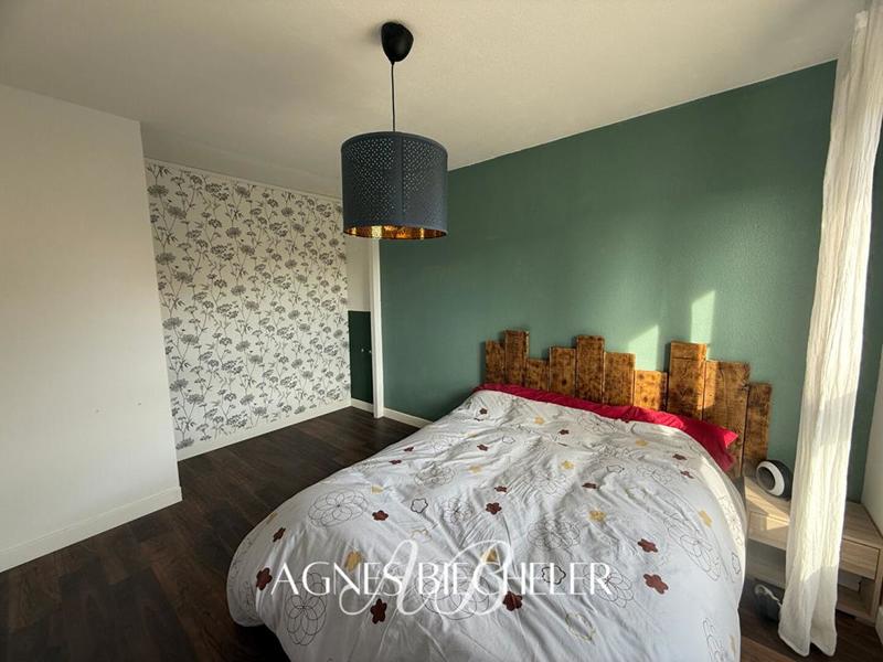 Appartement - 95 m² - 3 pièces