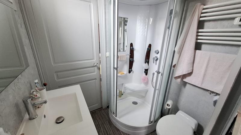 Immeuble - 123 m² - 6 pièces