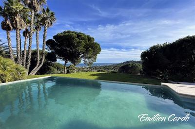 Villa - 167 m² - 6 pièces