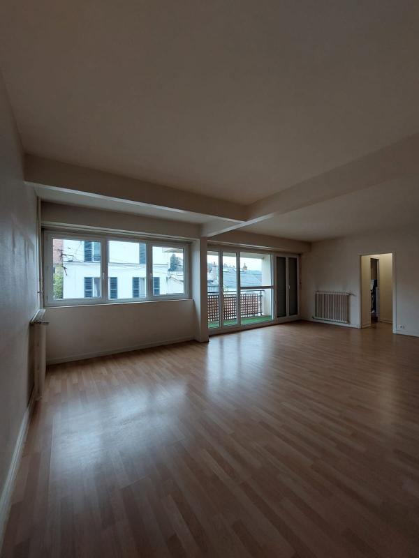 Appartement - 125 m² - 5 pièces