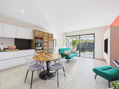 Maison - 70 m² - 3 pièces