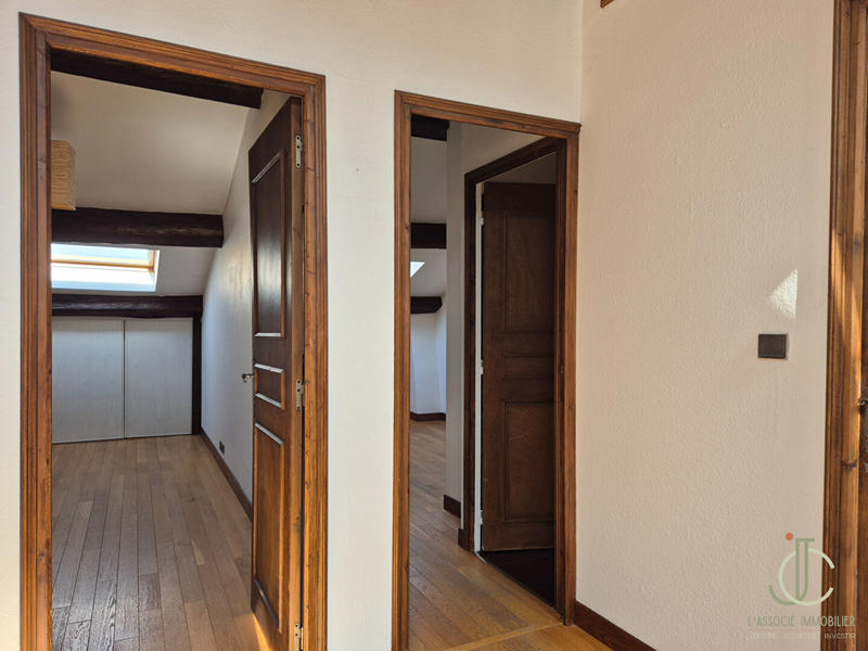 Appartement - 106 m² - 4 pièces