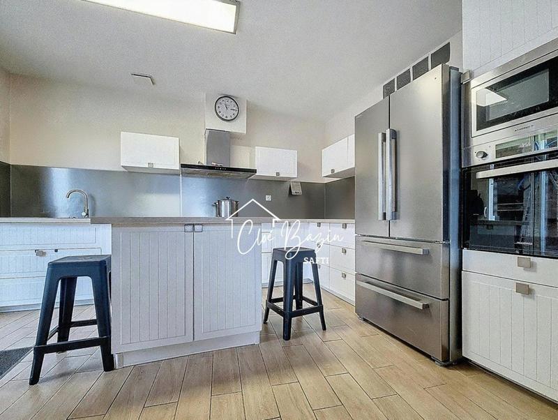 Maison - 155 m² - 6 pièces