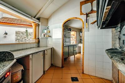 Local commercial - 195 m²