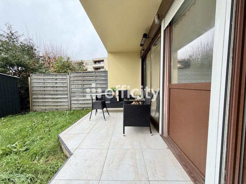 Appartement - 92 m² - 4 pièces