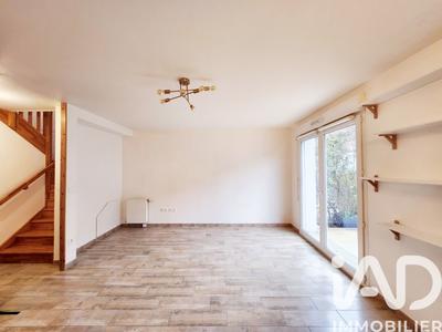 Maison de ville - 60 m² - 3 pièces