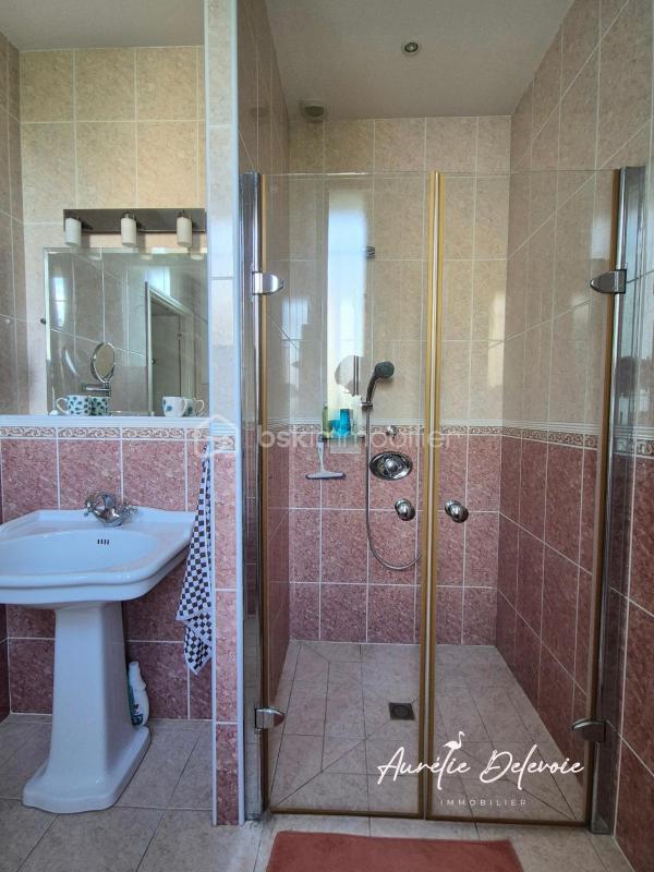 Maison d'architecte - 208 m² - 7 pièces