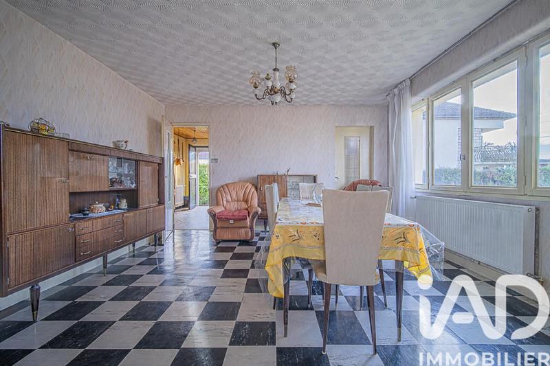 Maison - 82 m² - 5 pièces