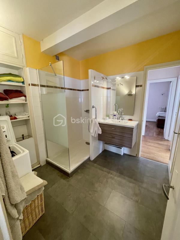 Appartement - 113 m² - 6 pièces