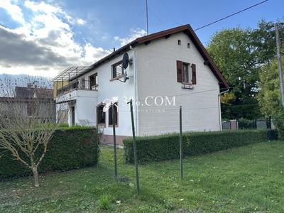 Maison - 155 m² - 6 pièces