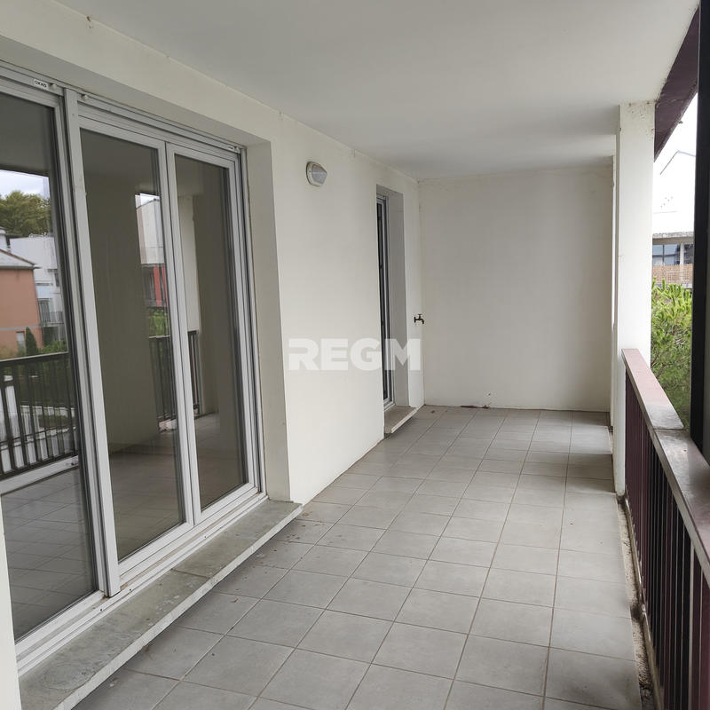 Appartement - 84 m² - 4 pièces