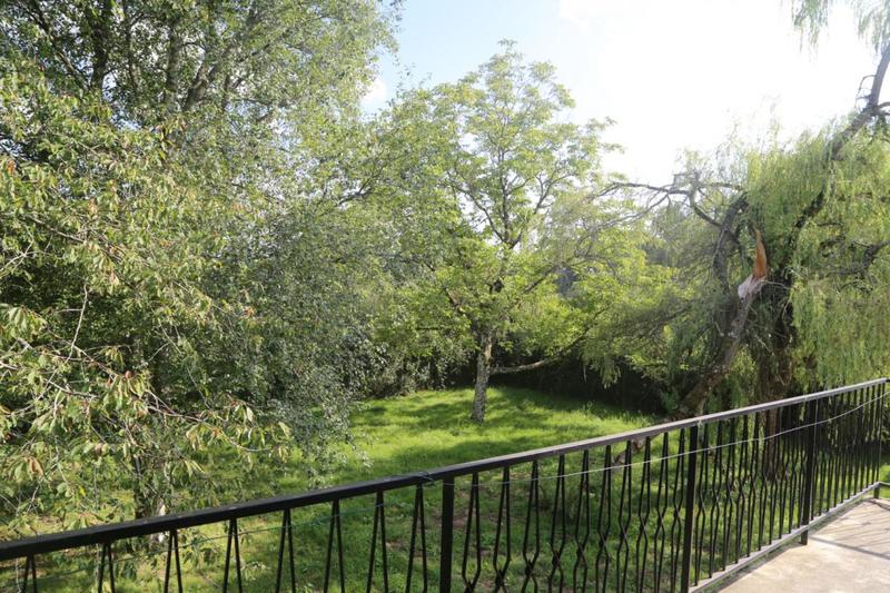 Maison - 200 m² - 7 pièces