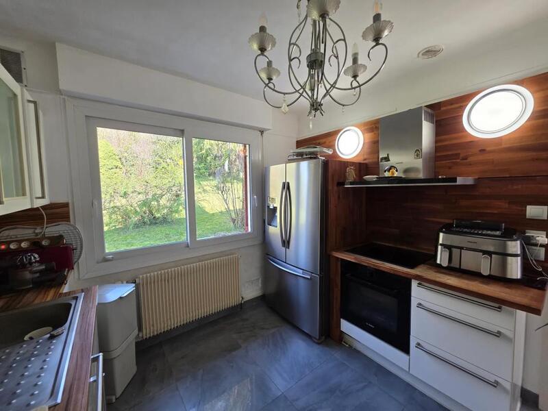 Maison - 190 m² - 6 pièces