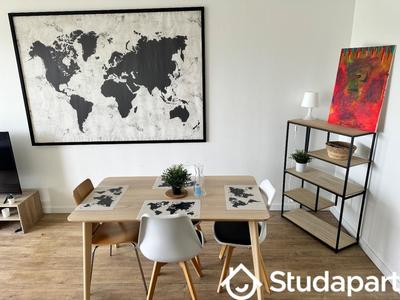 Chambre - 10 m² - 1 pièce