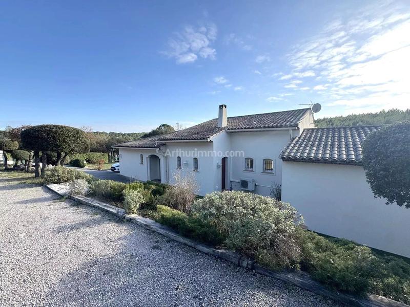 Maison - 190 m² - 6 pièces