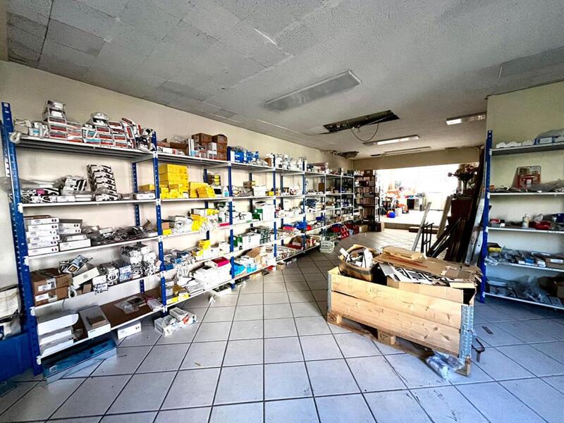 Immeuble - 470 m² - 1 pièce