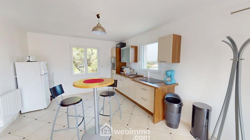 Maison - 168 m² - 7 pièces