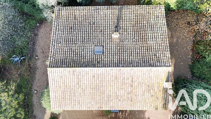 Maison - 290 m² - 9 pièces