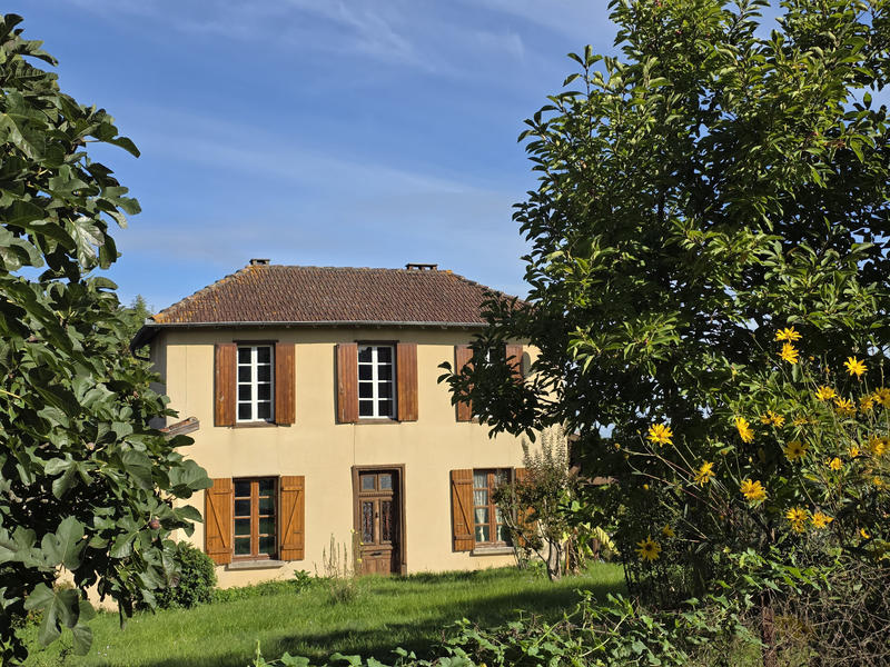 Maison de village - 96 m² - 5 pièces