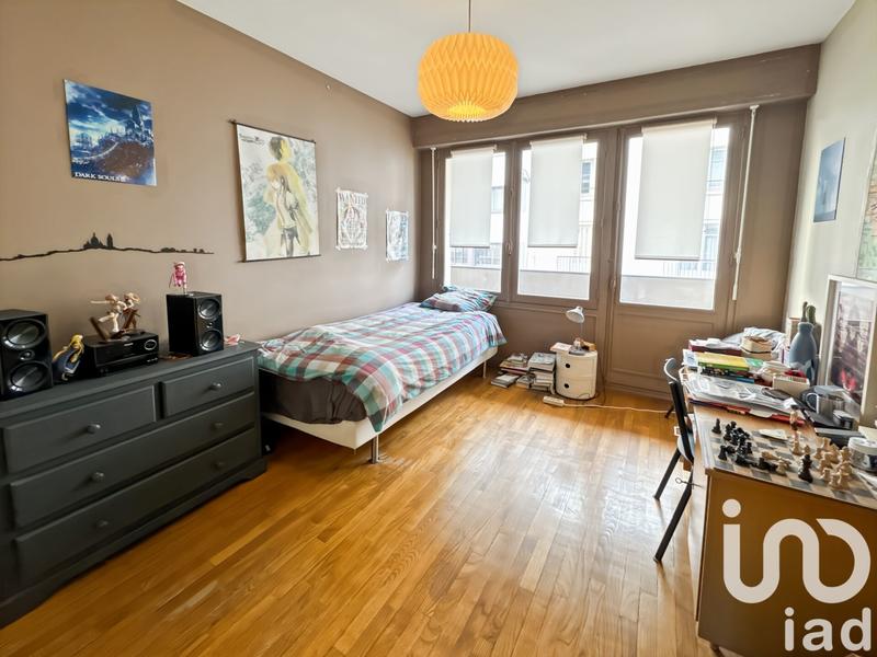 Appartement - 120 m² - 5 pièces