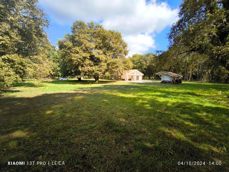 Maison - 283 m² - 7 pièces