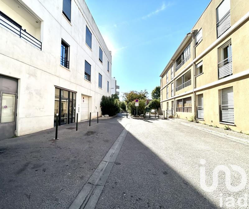 Appartement - 80 m² - 3 pièces