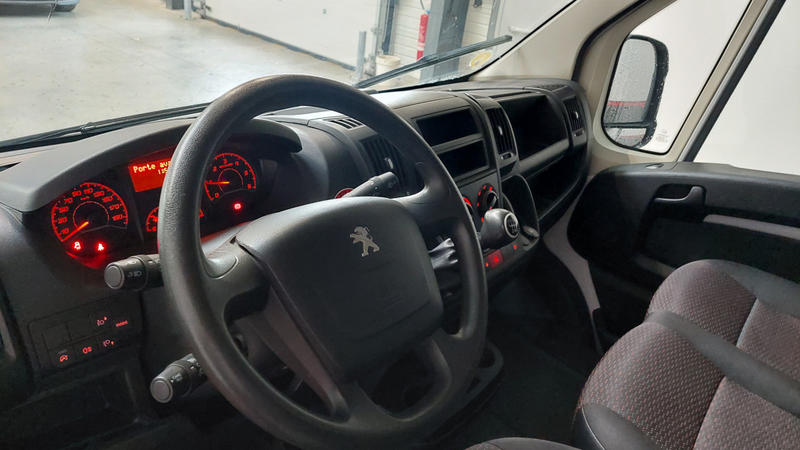 Peugeot Boxer BlueHDi s&amp;S 120 Pro 330 L1h1