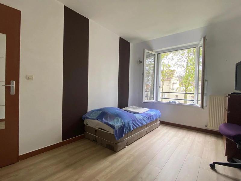 Maison - 88 m² - 4 pièces