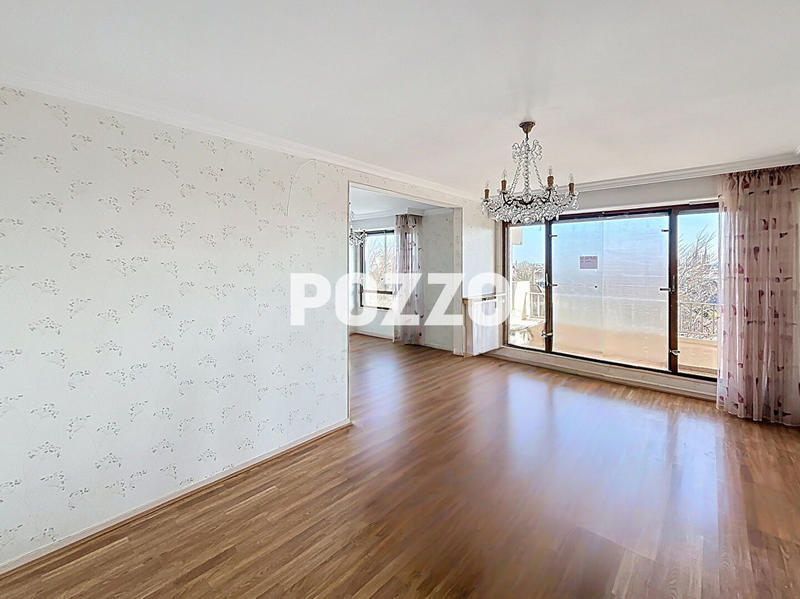 Appartement - 88 m² - 5 pièces