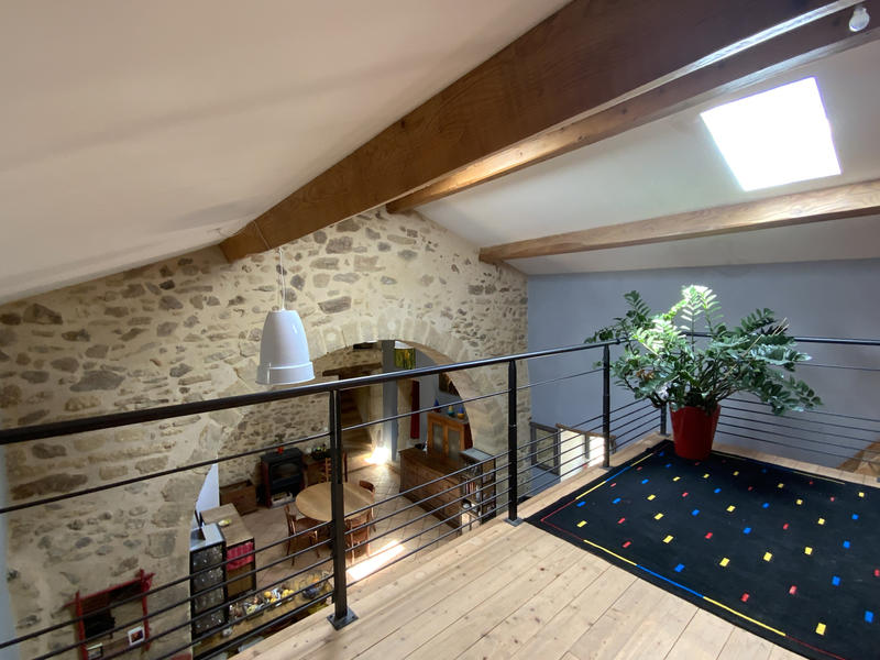 Maison - 300 m² - 5 pièces