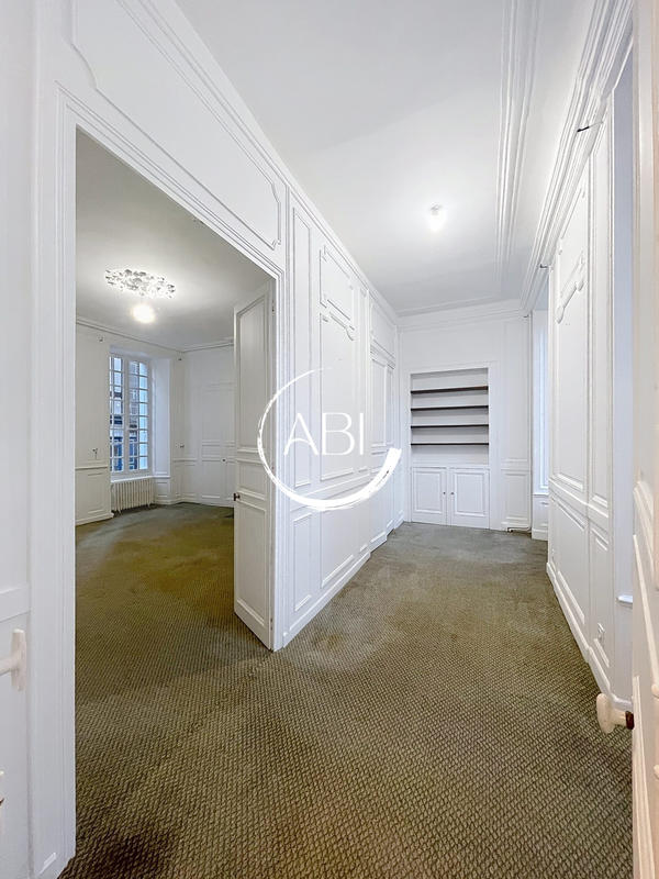 Manoir - 220 m² - 6 pièces