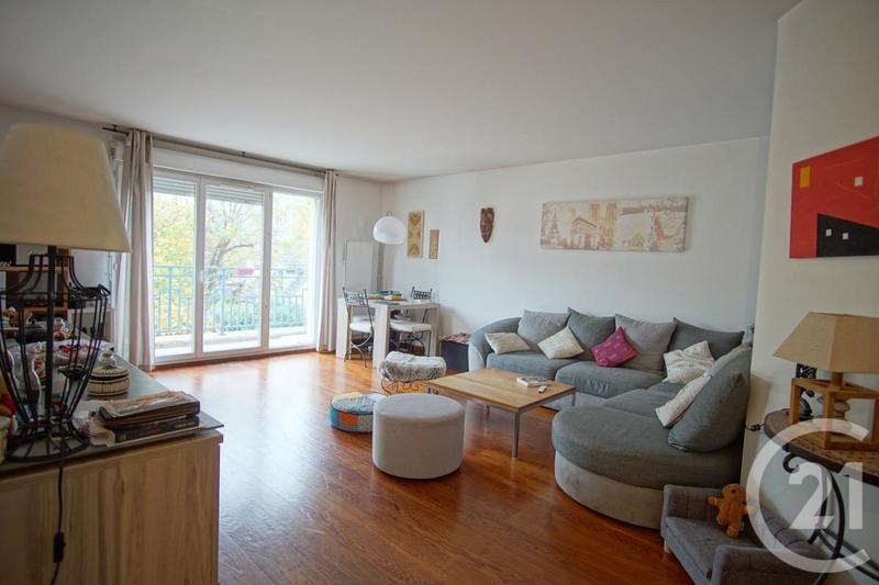 Appartement - 88 m² - 4 pièces