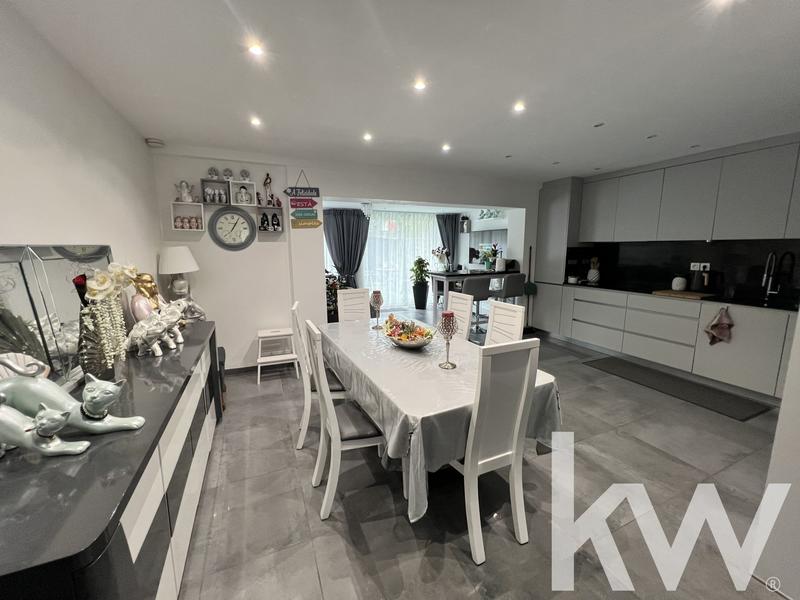 Maison - 103 m² - 5 pièces