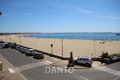 Appartement - 81 m² - 3 pièces