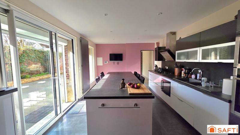 Maison - 183 m² - 5 pièces