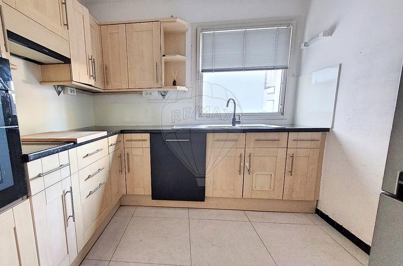 Appartement - 67 m² - 3 pièces