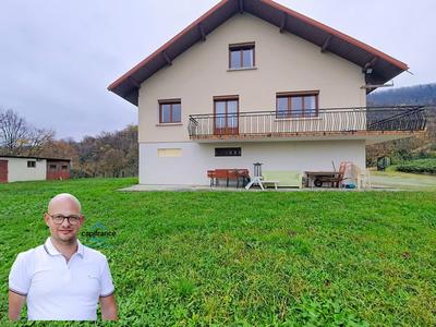 Maison - 118 m² - 6 pièces