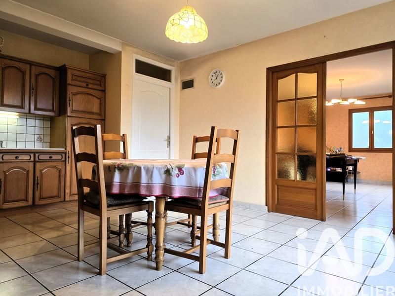 Maison - 98 m² - 4 pièces