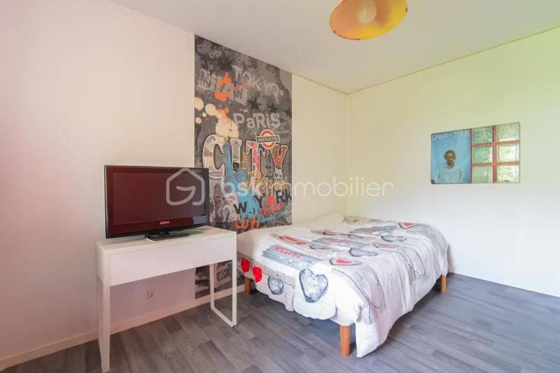 Maison - 167 m² - 7 pièces