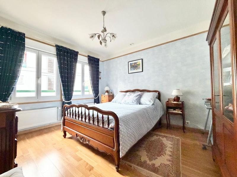 Maison - 168 m² - 6 pièces